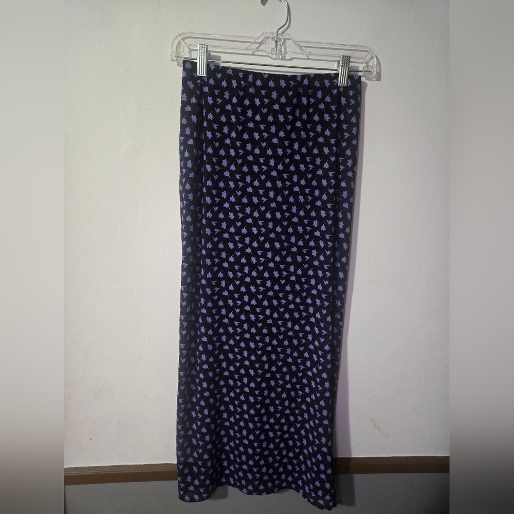 Cabi Floral Navy and Purple Floral Mesh Draped Pull On Midi Skirt Women's XS - Picture 2 of 5